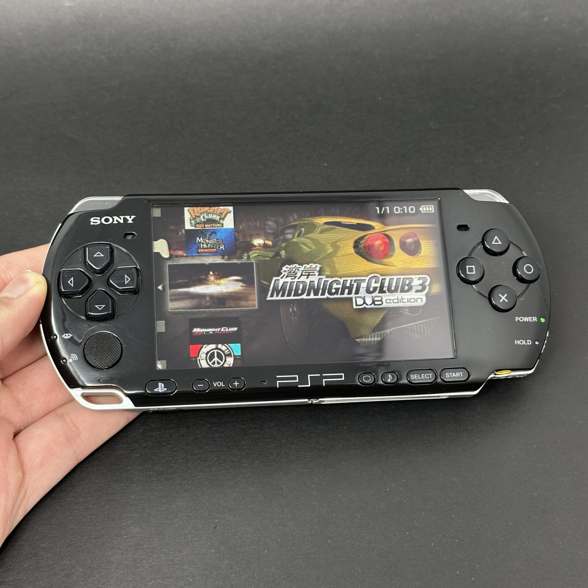 PSP 3000 (128GB) - 1050 Games | Piano Black