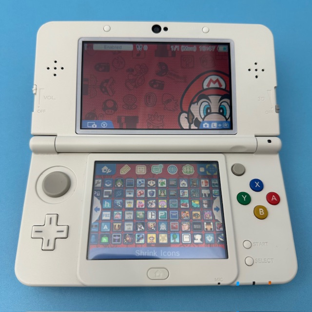 New Nintendo 3DS with 600+ Games | Mario Cover Plate