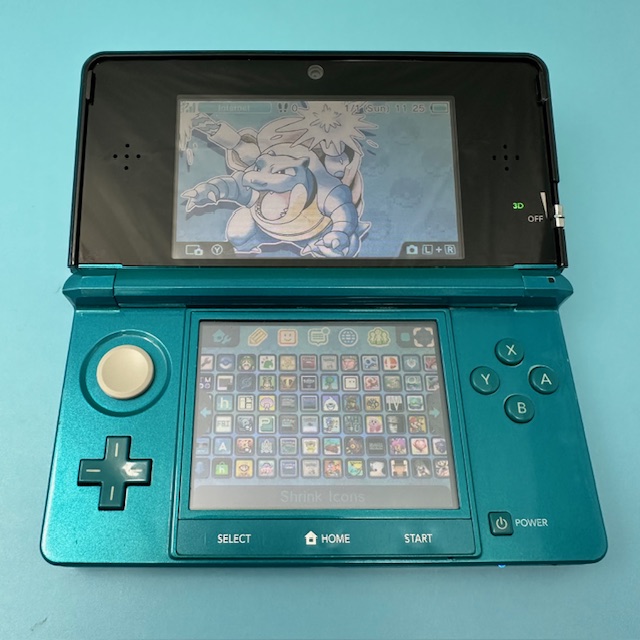 Nintendo 3DS with 600+ Games | Aqua Blue