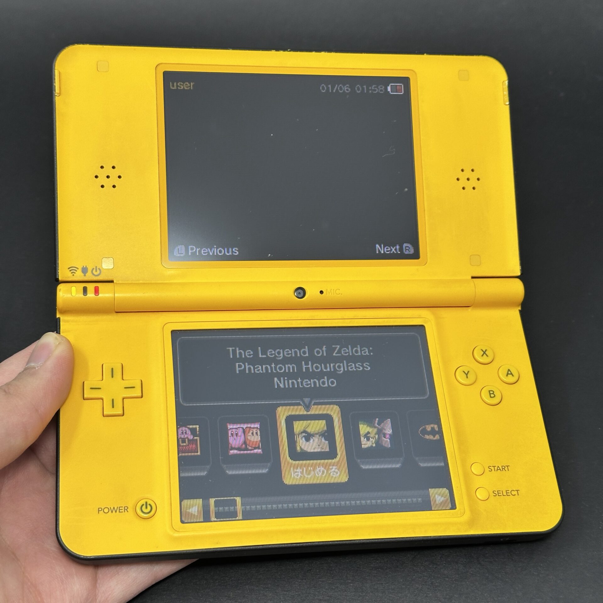 Nintendo DSi Xl (128GB) - 4000 Games | Sunflower Yellow