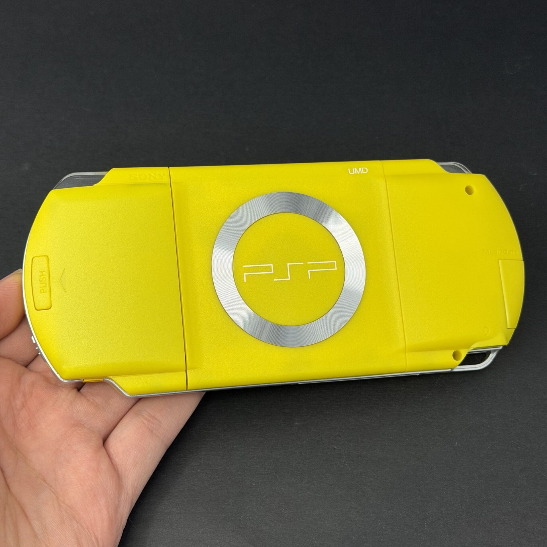 PSP 1000 (128GB) - 1050 Games | Yellow and Black w/ IPS SCREEN - Image 2