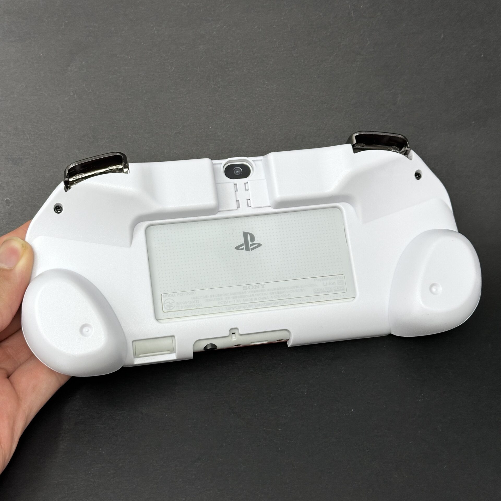 ULTIMATE PS Vita Slim (128GB) - 580 Games | Orange and White - Image 2