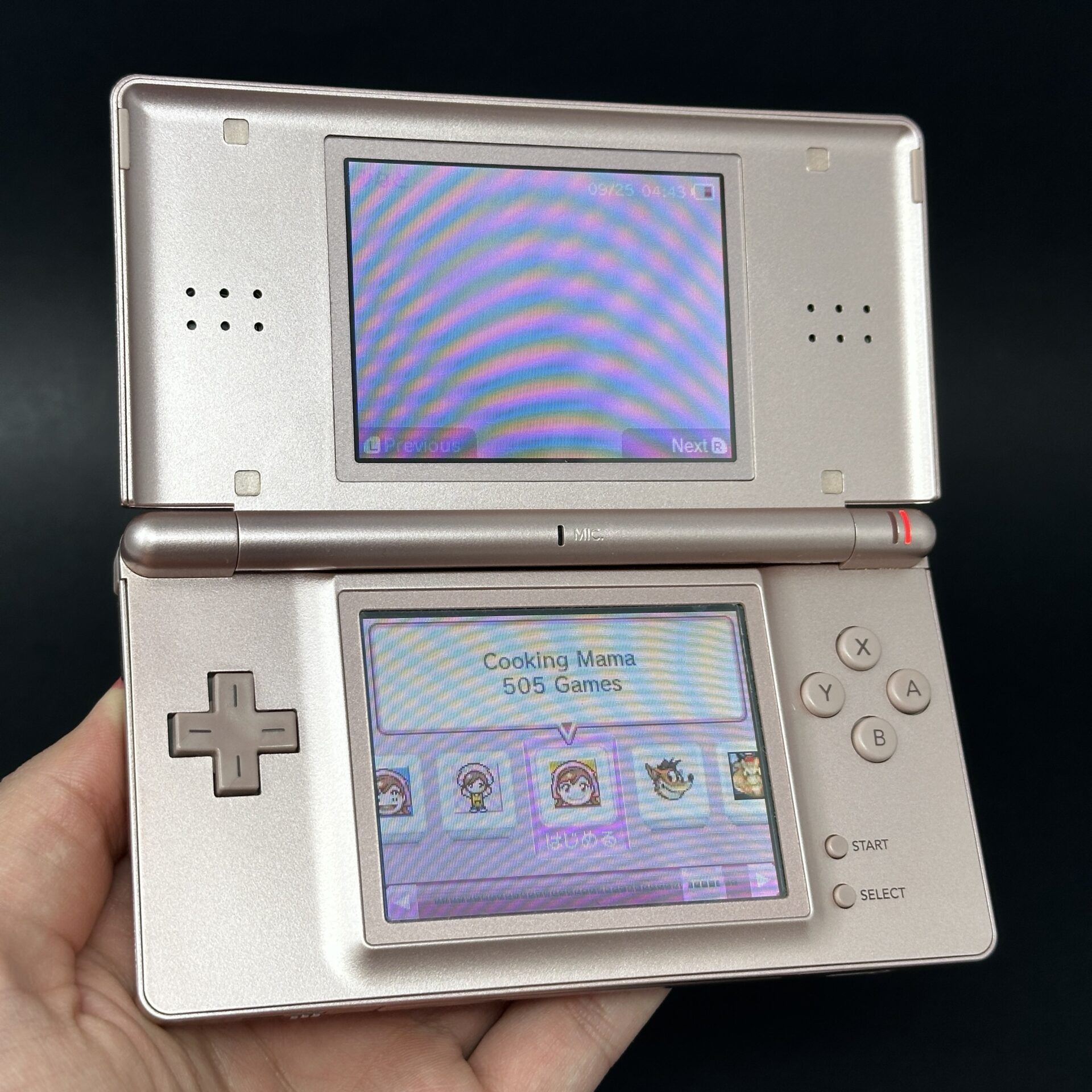Nintendo DS Lite with 500+ Games | Metallic Pink