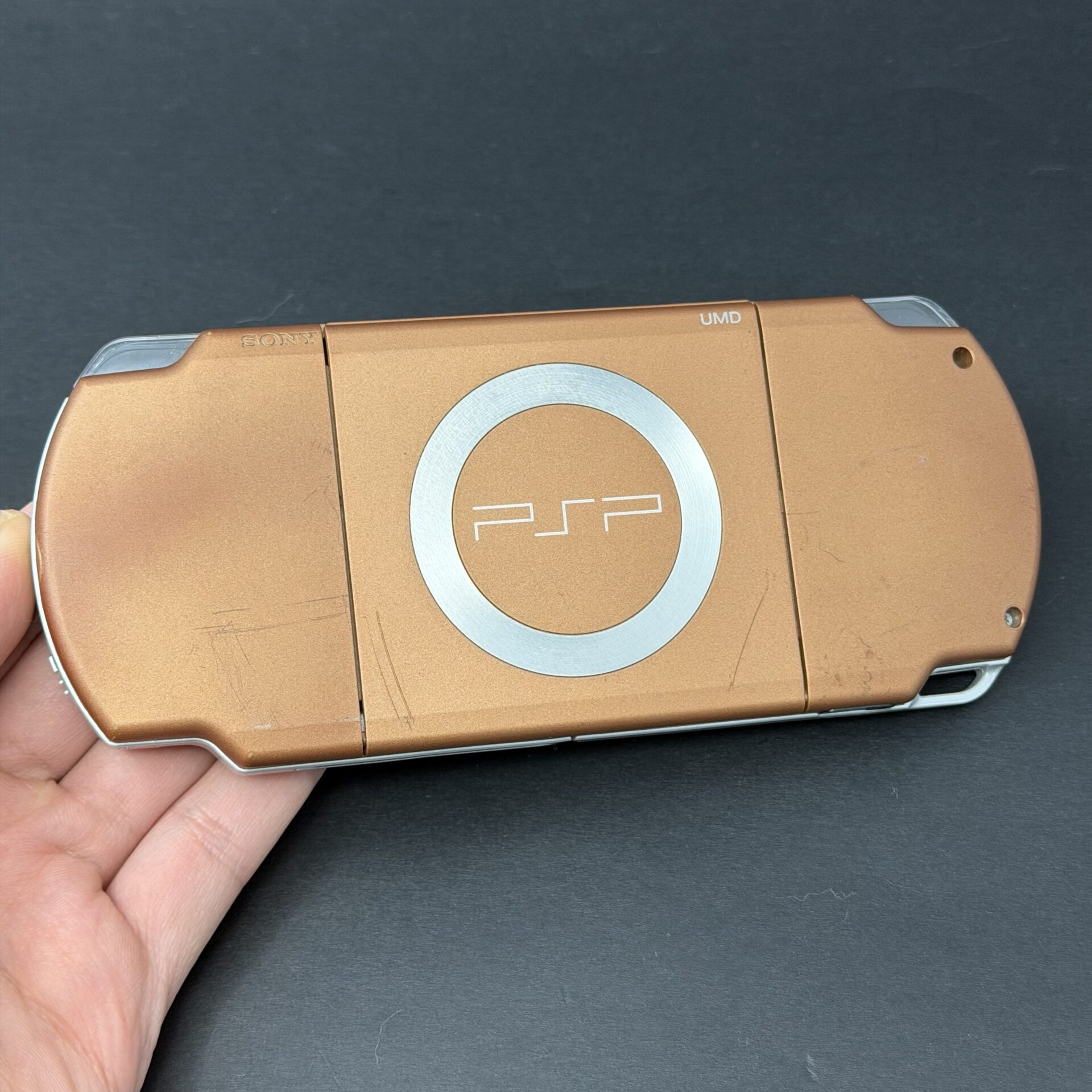 PSP 2000 (128GB) - 1050 Games | Matte Bronze - Image 2